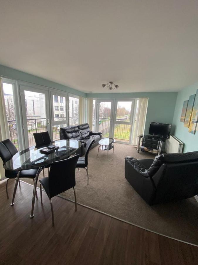 Fabulous 3 Bedroom Flat EDI Exterior foto